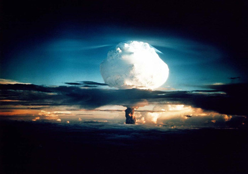 Nuclear weapon test Mike (yield 10.4 Mt) on Enewetak Atoll.