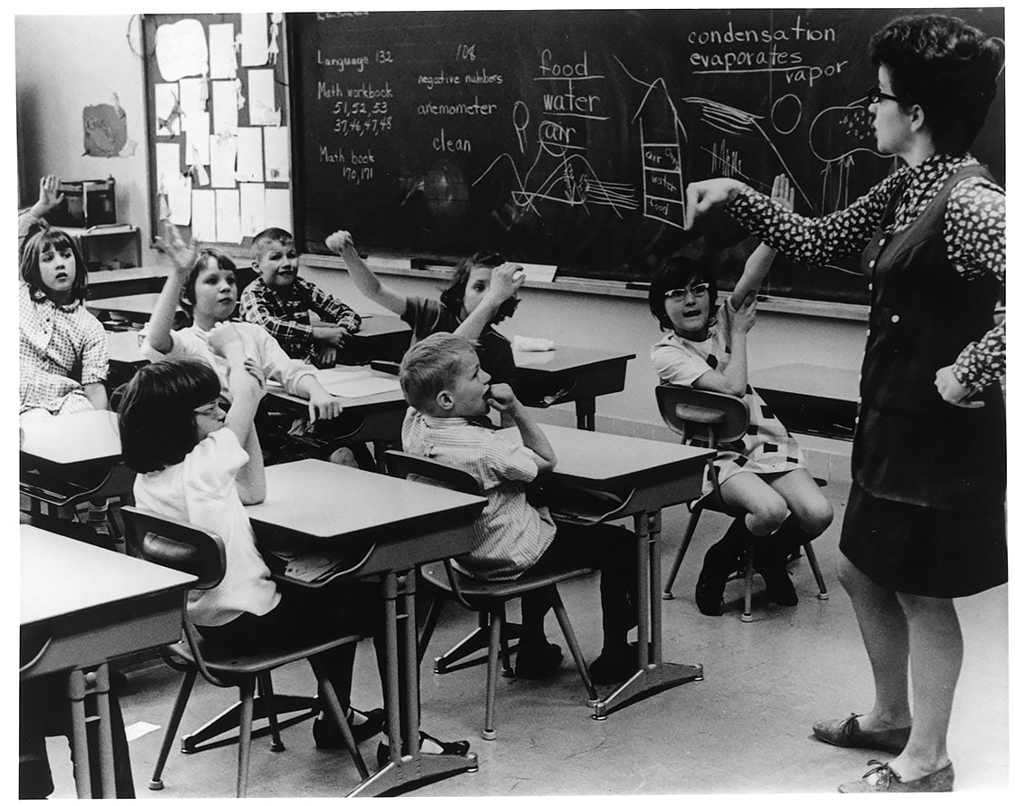 Jane Elliott in classroom with students