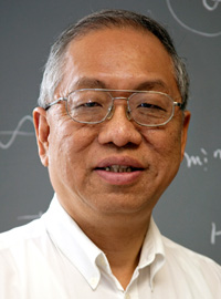 Shing-Tung Yau