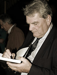 photo:
Irving signing a book.