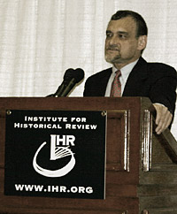 photo:
IHR Director Mark Weber lecturing.