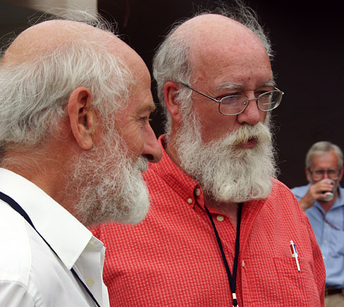 photo of Peter Grant and Daniel Dennett